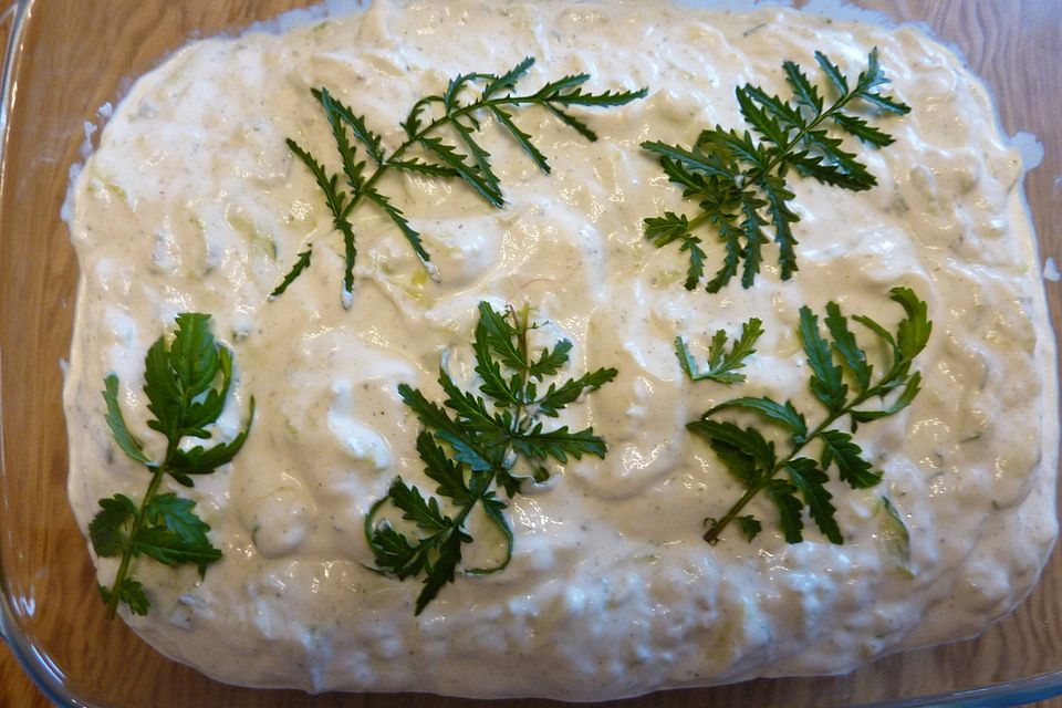 Evis Tzatziki