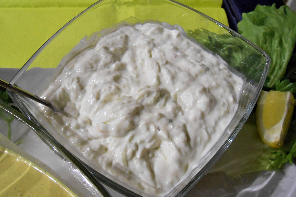 Evis Tzatziki