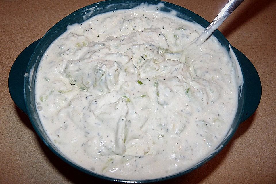 Evis Tzatziki