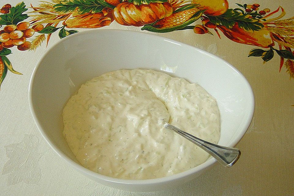 Evis Tzatziki