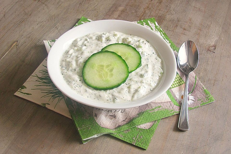 Evis Tzatziki