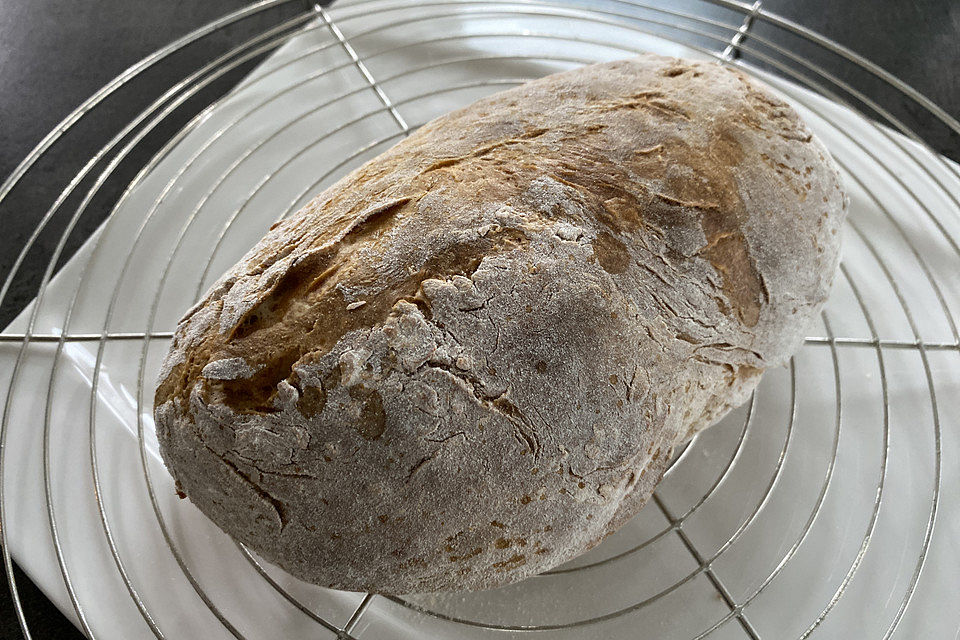 Einfaches Sauerteigbrot