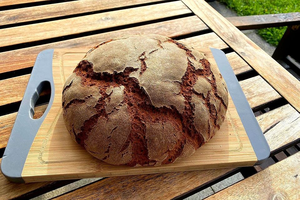 Einfaches Sauerteigbrot