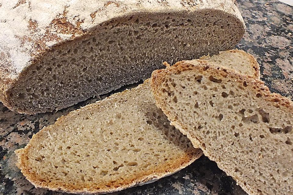 Einfaches Sauerteigbrot