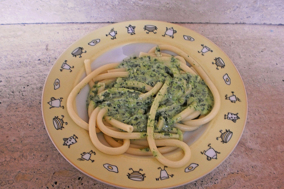 Gorgonzola - Spinat - Sauce