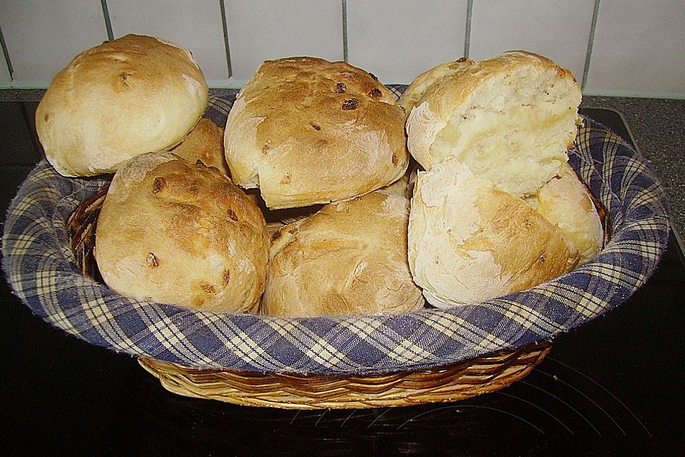 Zwiebelbrötchen