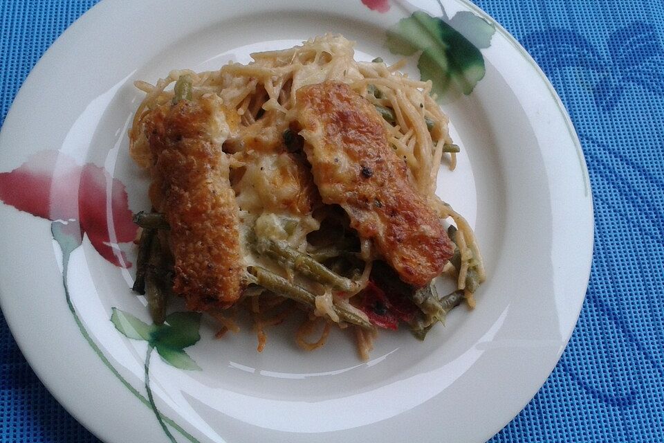 Auflauf  mit Fischstäbchen und Spaghetti