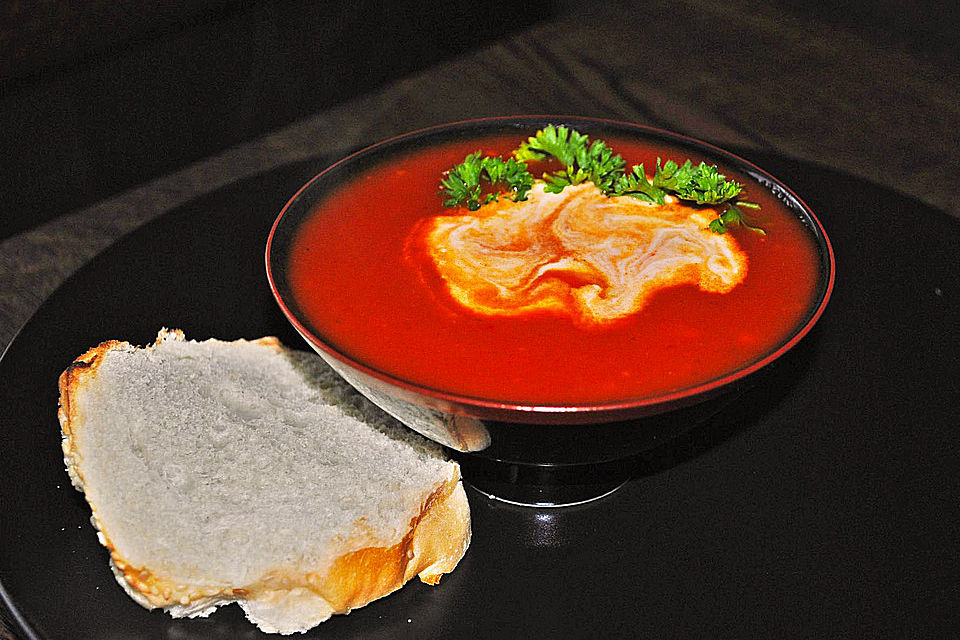 Schnelle Tomatensuppe