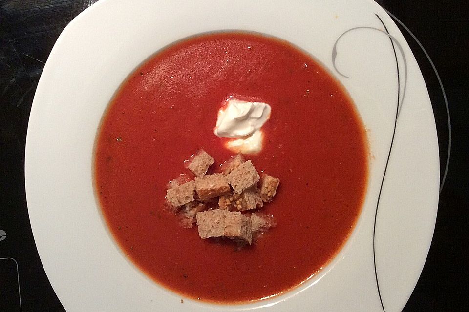 Schnelle Tomatensuppe