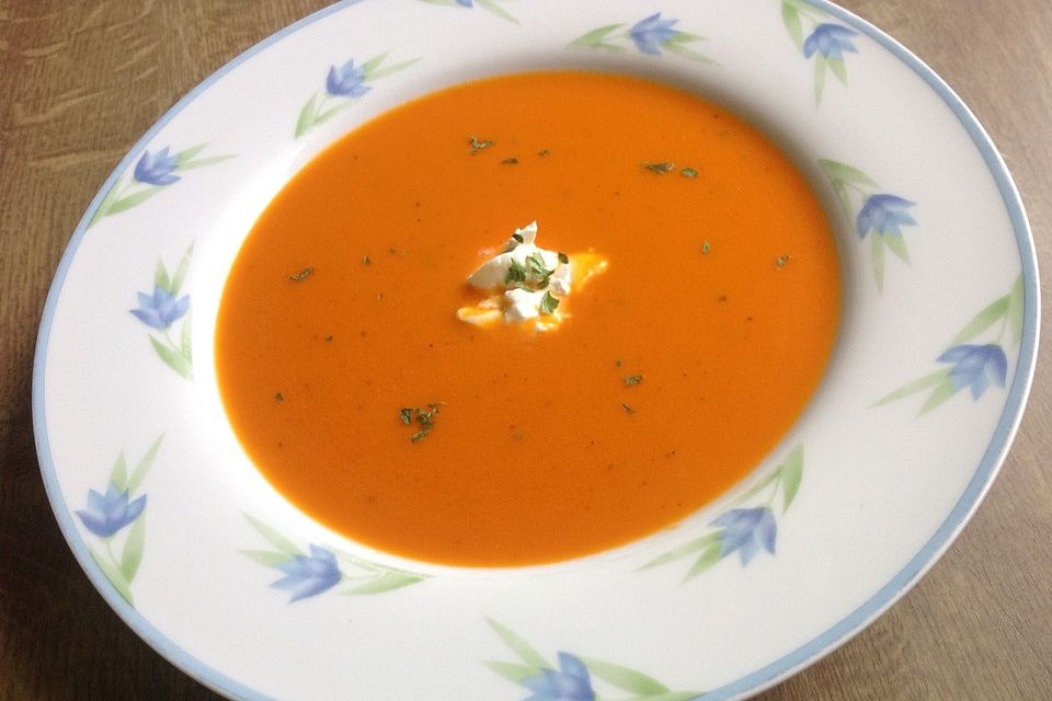 Schnelle Tomatensuppe