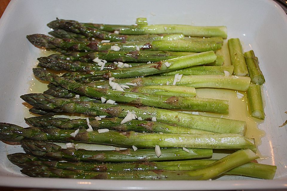 Grüner Spargel