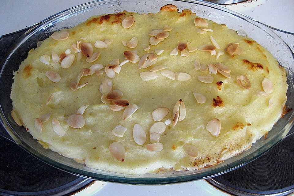 Grießkuchen mit Äpfeln