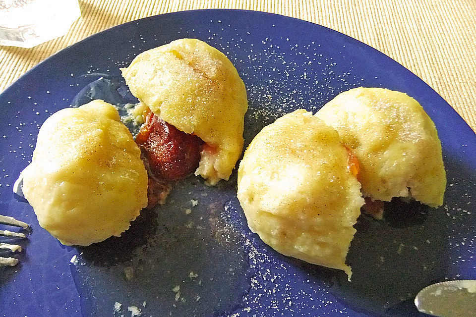 Zwetschgenknödel