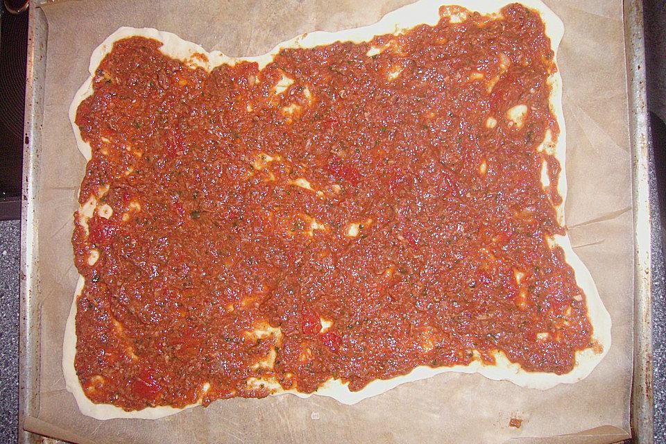 Chrissis Lahmacun