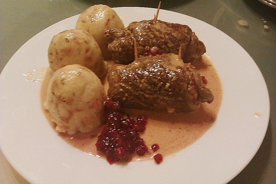 Annas Rouladen mit Seidenklößen