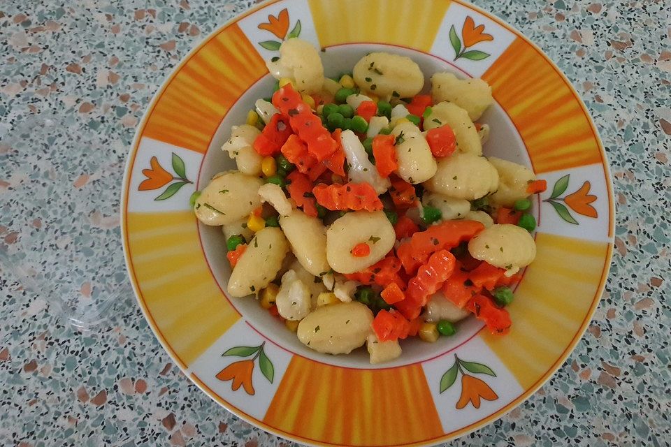 Gemüse - Rahm - Gnocchi