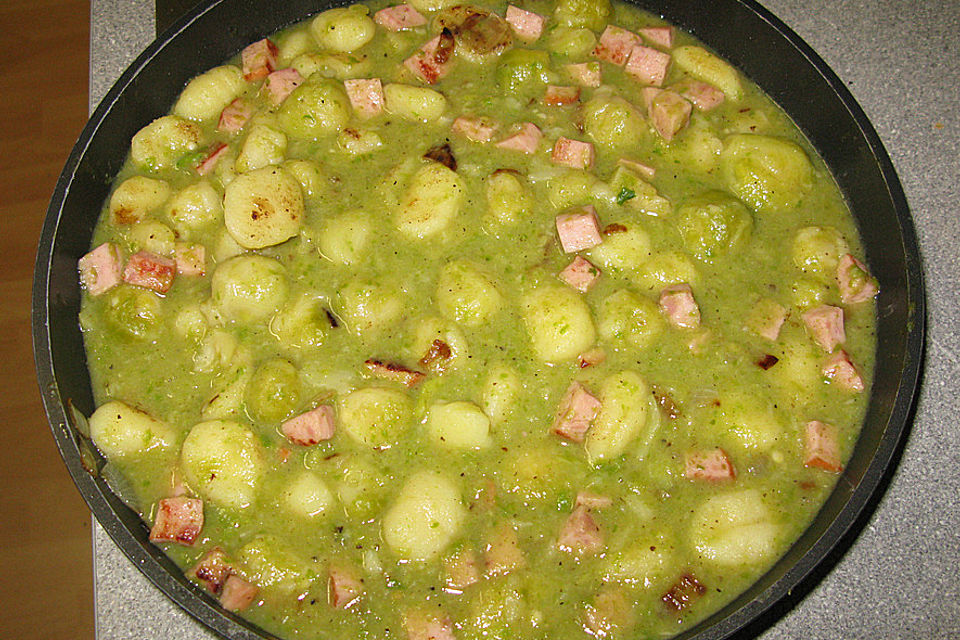 Gemüse - Rahm - Gnocchi