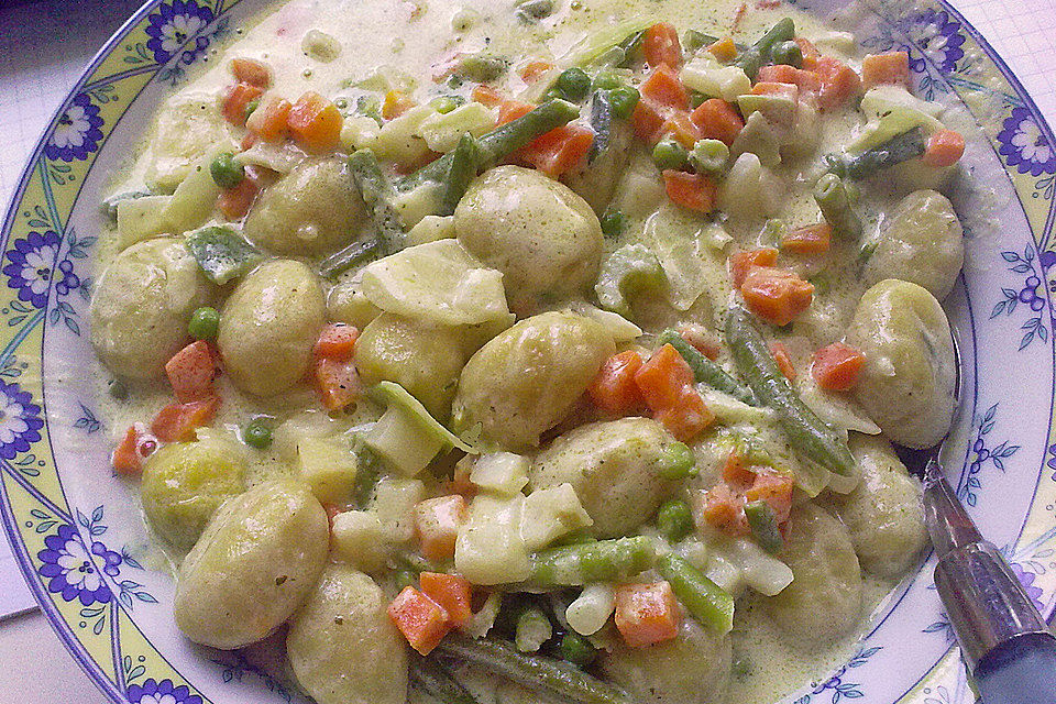 Gemüse - Rahm - Gnocchi