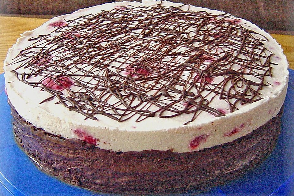 Himbeer - Schachbrett - Torte