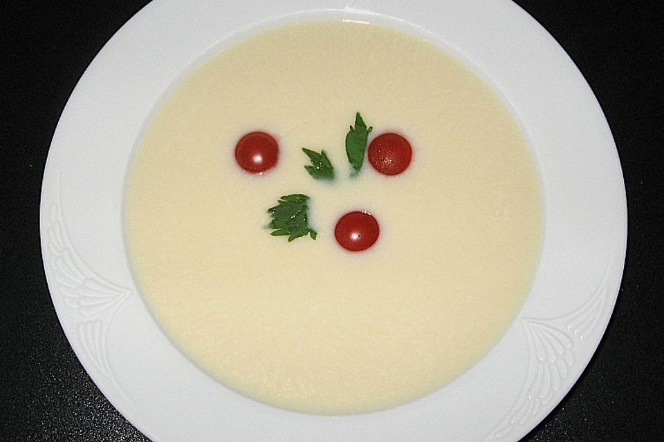 Schnelle Spargelcremesuppe