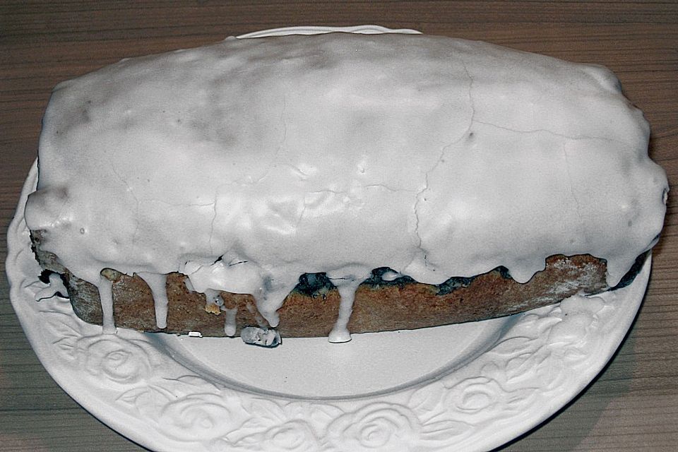 Gerollter Mohnkuchen