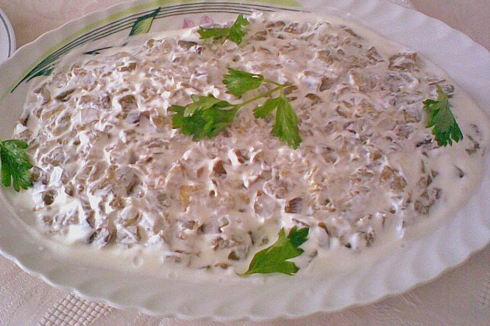 Auberginen mit Knoblauchjoghurt