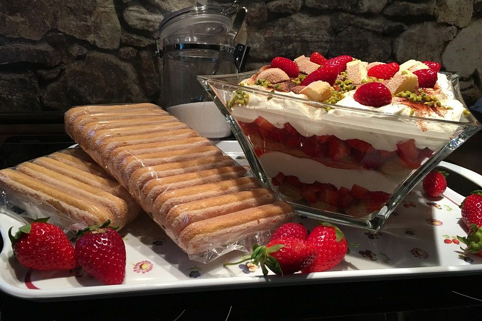 Erdbeertiramisu