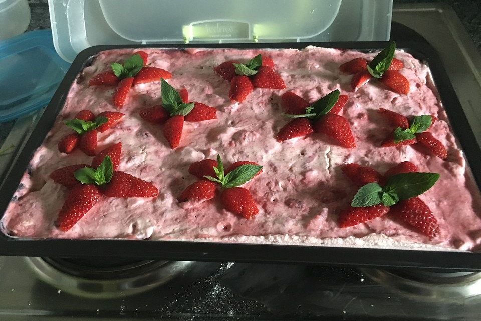 Erdbeertiramisu