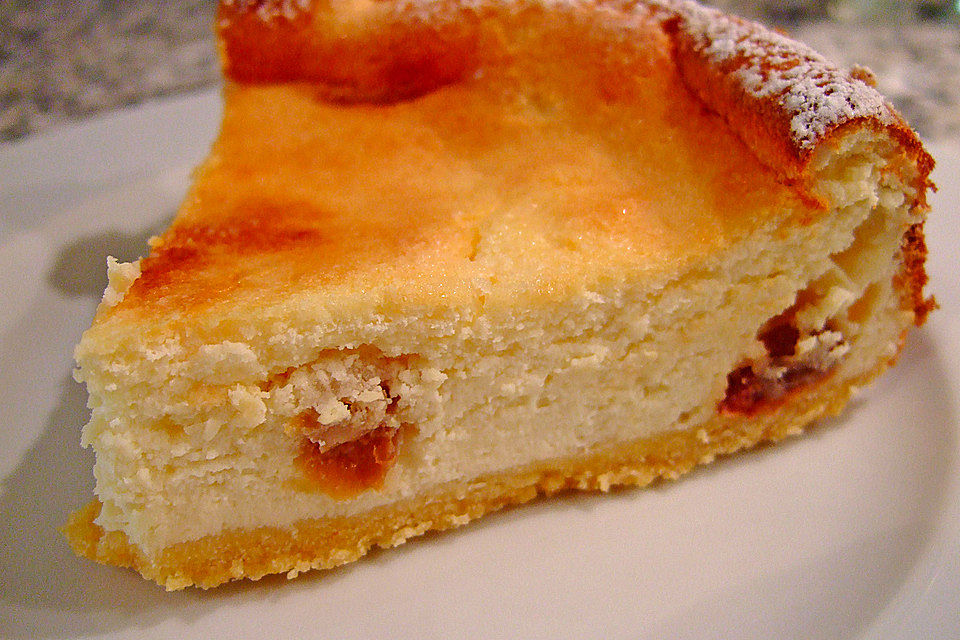 Käsekuchen mit Rosinen