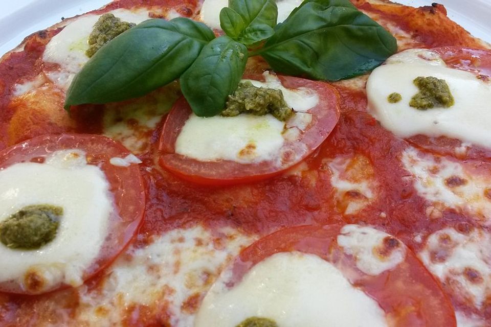 Schnelle Tomaten - Mozzarella - Pizza