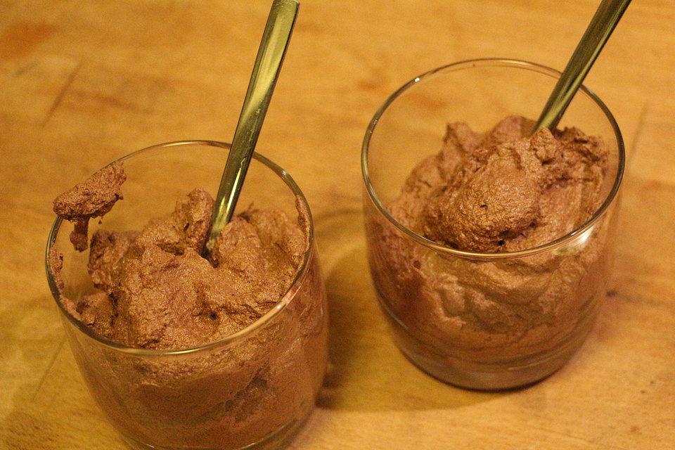 Schnelle  Mousse au Chocolat