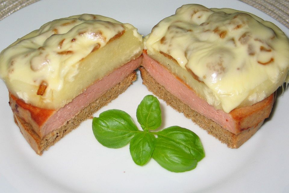 Überbackenes Fleischkäsebrot