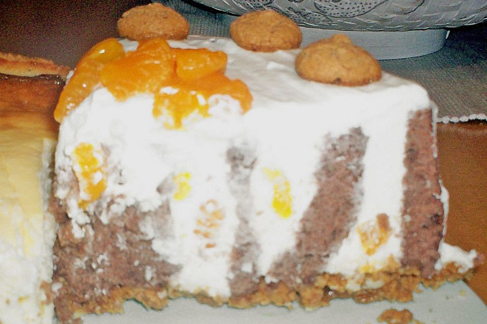 Gewickelte Erdbeer - Tiramisu - Torte