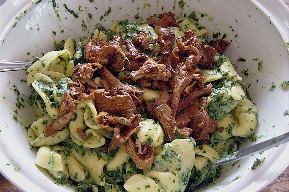 Tortellini in Spinatsahne