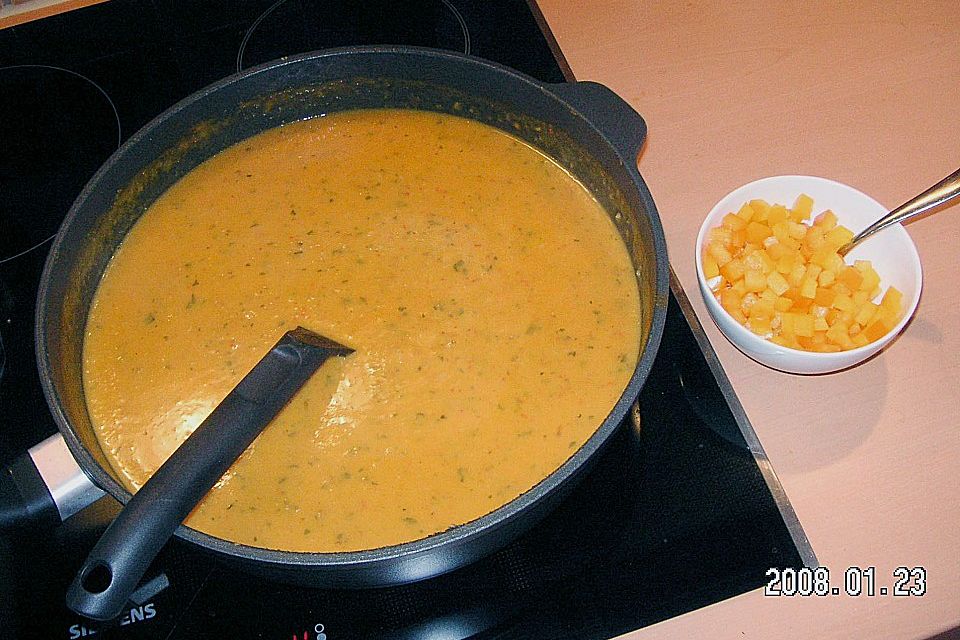 Paprika - Grünkern - Suppe