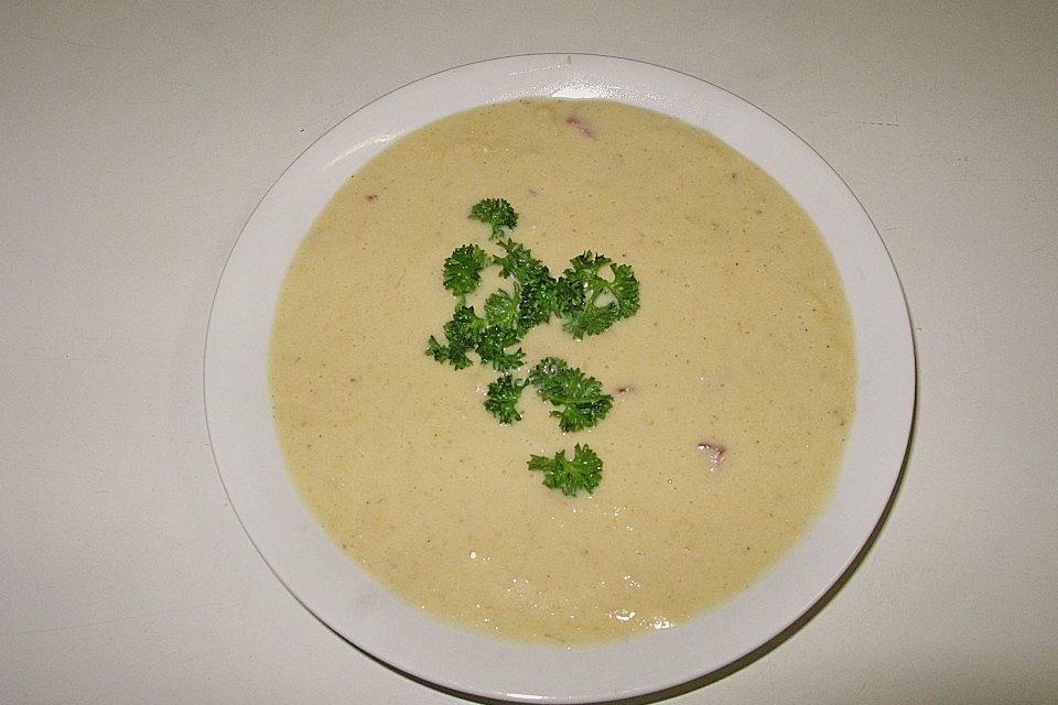 Blumenkohl-Käse-Suppe