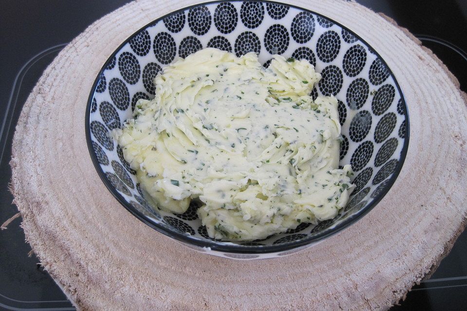 Kräuterbutter