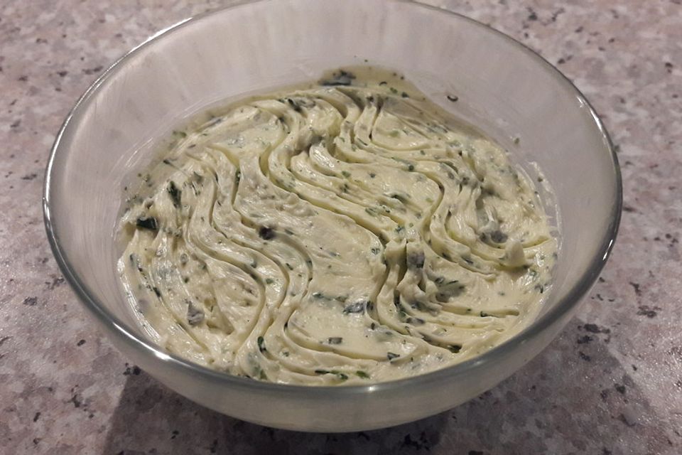 Kräuterbutter