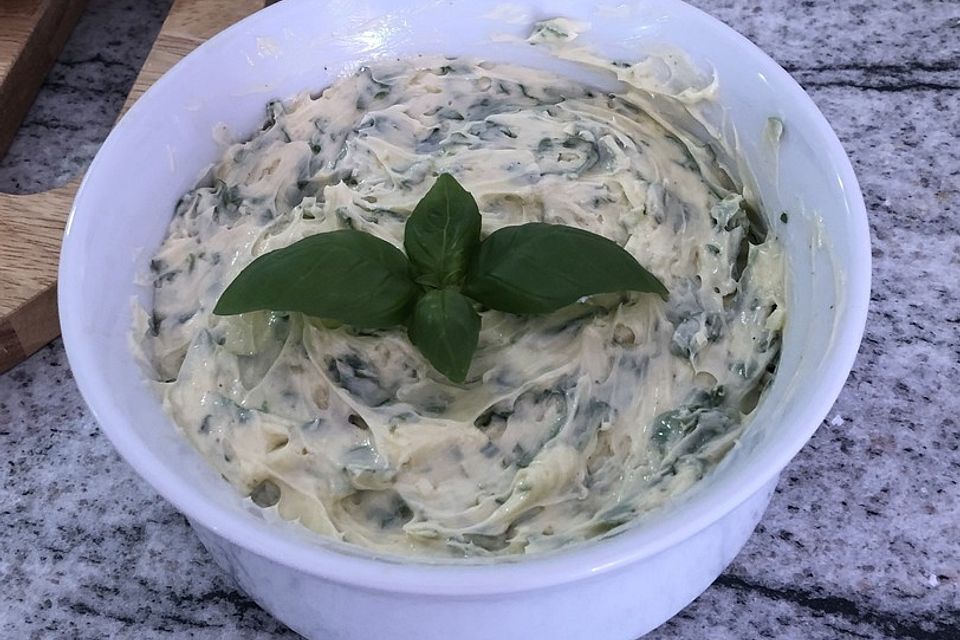 Kräuterbutter