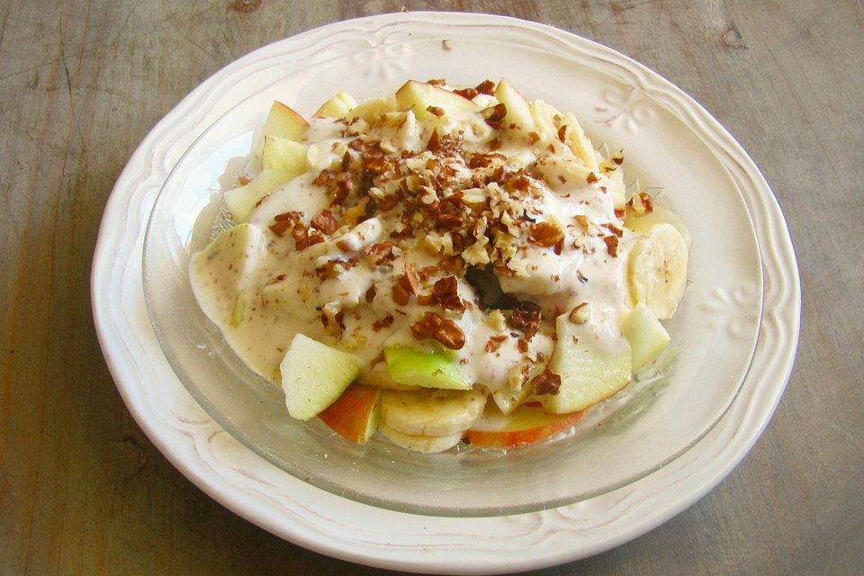 Bananen - Apfel - Salat