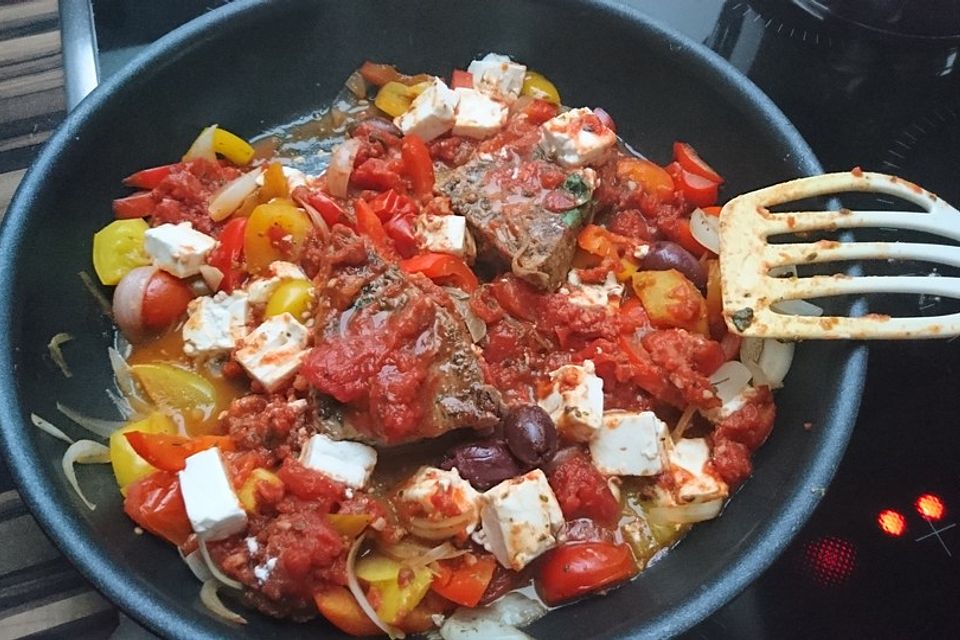 Thunfischsteak mit Feta - Tomaten