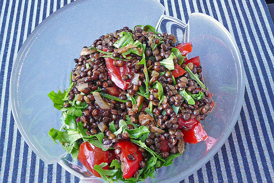 Linsen - Tomaten - Walnuss - Salat