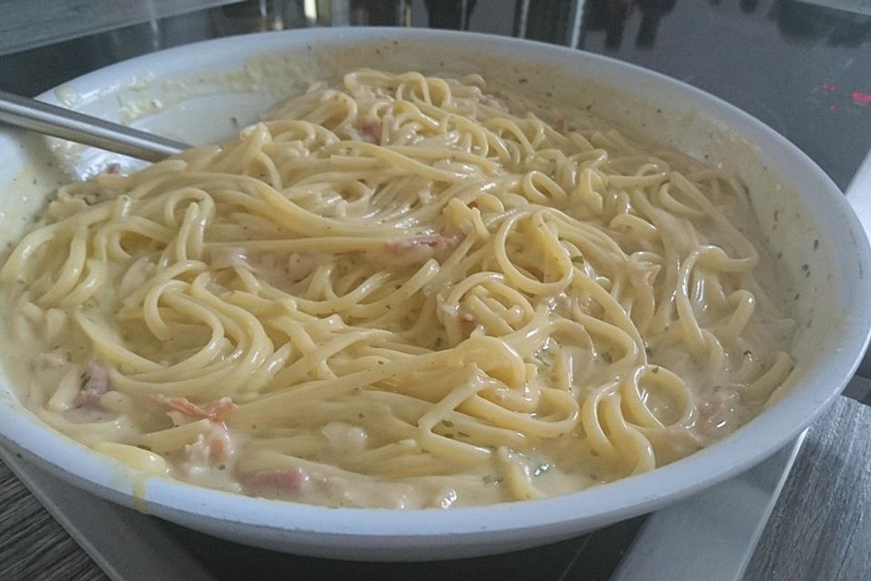 Italienische Carbonara-Sauce