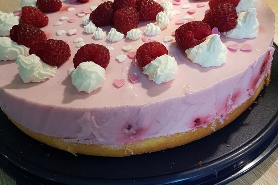 Super schnelle Himbeertorte