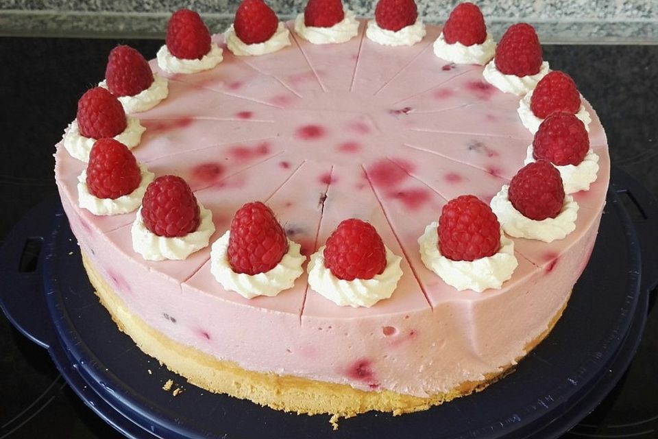 Super schnelle Himbeertorte