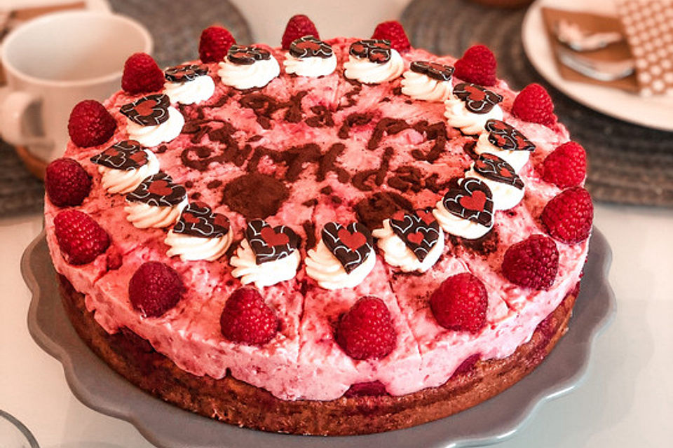 Super schnelle Himbeertorte