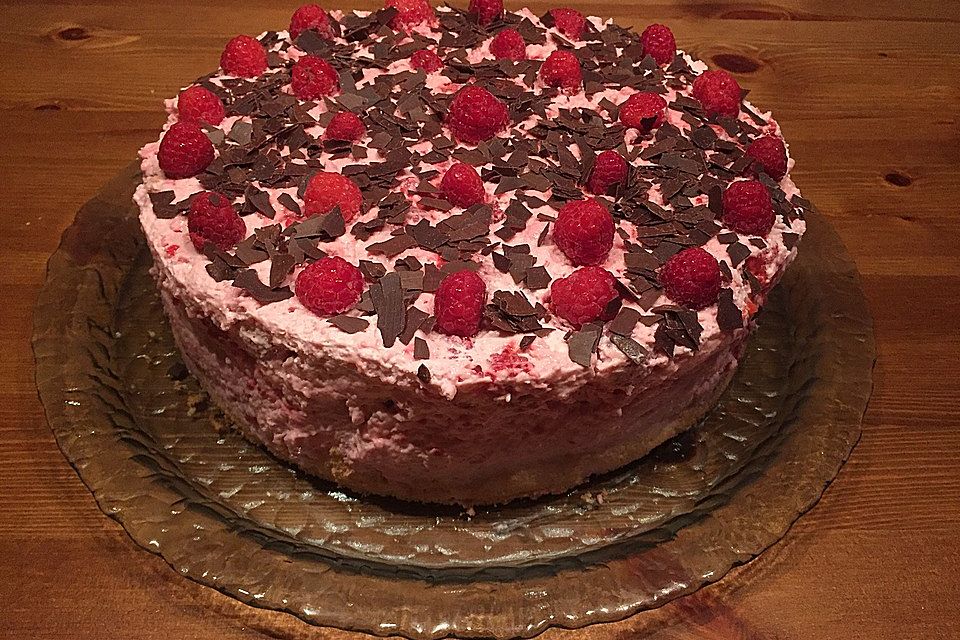 Super schnelle Himbeertorte