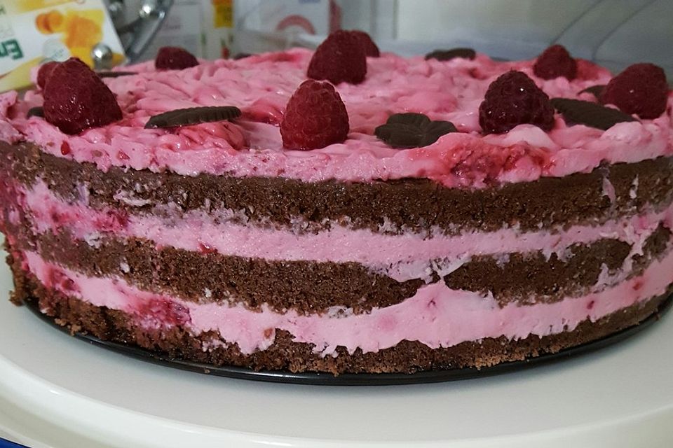 Super schnelle Himbeertorte