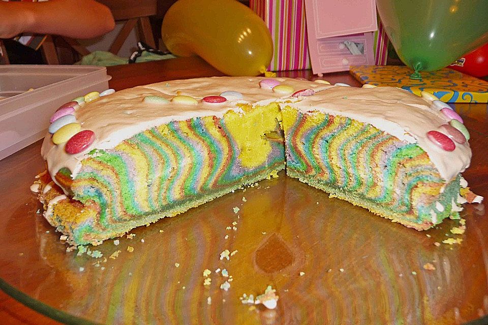 Regenbogenkuchen