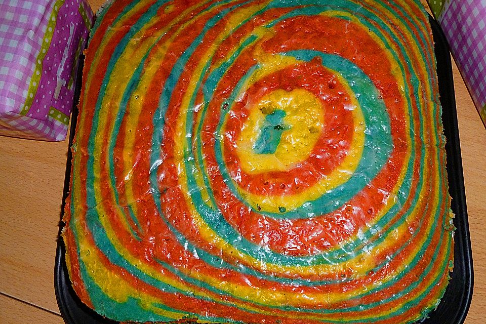 Regenbogenkuchen